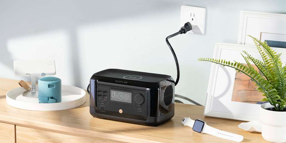 Зарядна станція EcoFlow RIVER mini 210Wh/58333mAh/300W (Wireless) (RIVERMINIWIRELESS)