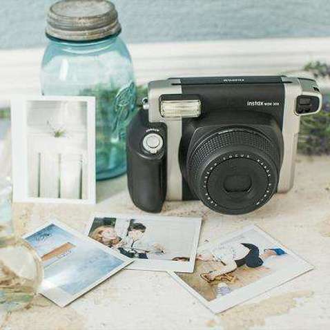 Камера миттєвого друку Fujifilm Instax WIDE 300 Instant camera (16445795)