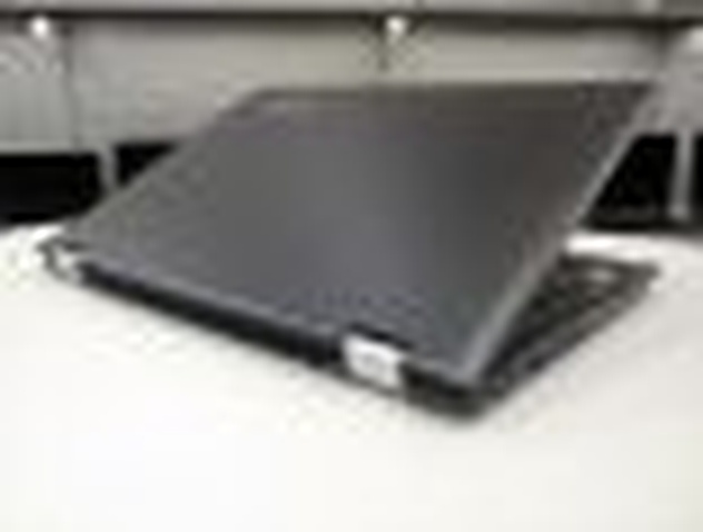 Б/в Ноутбук Lenovo Flex 4-1470 / 14" (1920x1080) Touch IPS / Intel Core i5-6200U (2 (4) ядра по 2.3 - 2.8 GHz) / 8 GB DDR4 / 120 GB SSD / WebCam