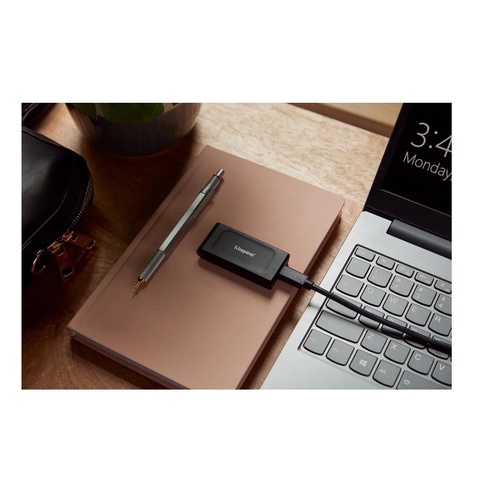 Зовнішній SSD-накопичувач Kingston XS1000 2 ТВ Portable USB 3.2 Type-C 3D NAND Black