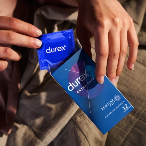 Презервативи Durex Extra Safe з силікон. змазкою максимальна надійність 12 шт. (5010232954205)