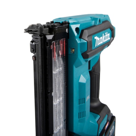 Цвяхозабивач Makita 40мм XGT, 40В (FN001GA201)