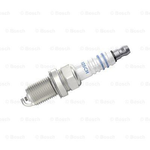 Свічка запалювання Bosch 0 242 235 666
