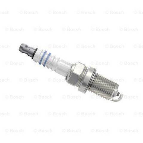 Свічка запалювання Bosch 0 242 235 666