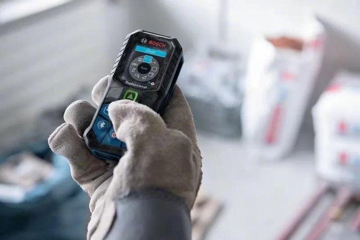 Далекомір  Bosch GLM 50-27 CG, акум. BA 3.7V, 0.05-50 м, ІР 65, 0.17кг (0.601.072.U01)