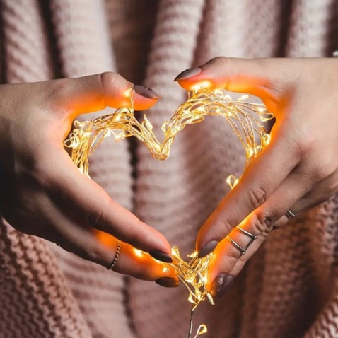 Гірлянда ColorWay Кластер LED 200 6 м 8 функцій Мідна струна Теплий колір 220 V (CW-G-200L6VC)